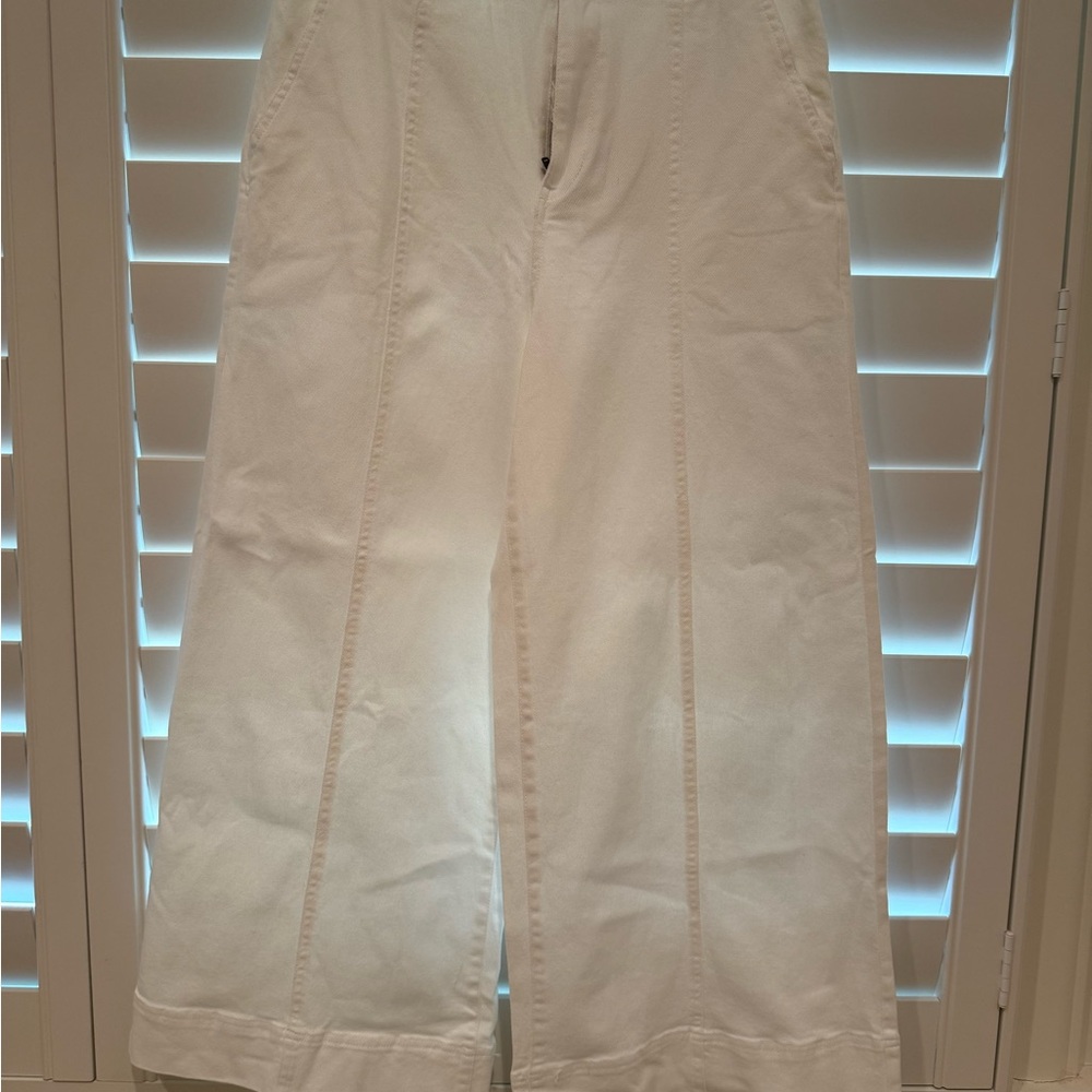 Entro Flare Wide-Leg Cream Jeans